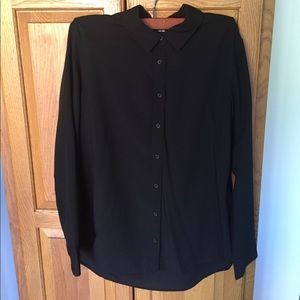 Uniqlo button down shirt